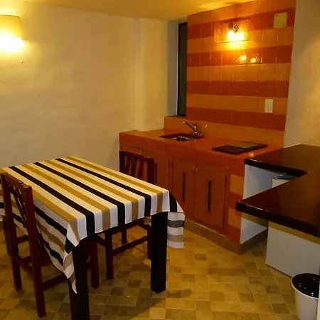 La Casa del Abuelo Hotel Boutique-3